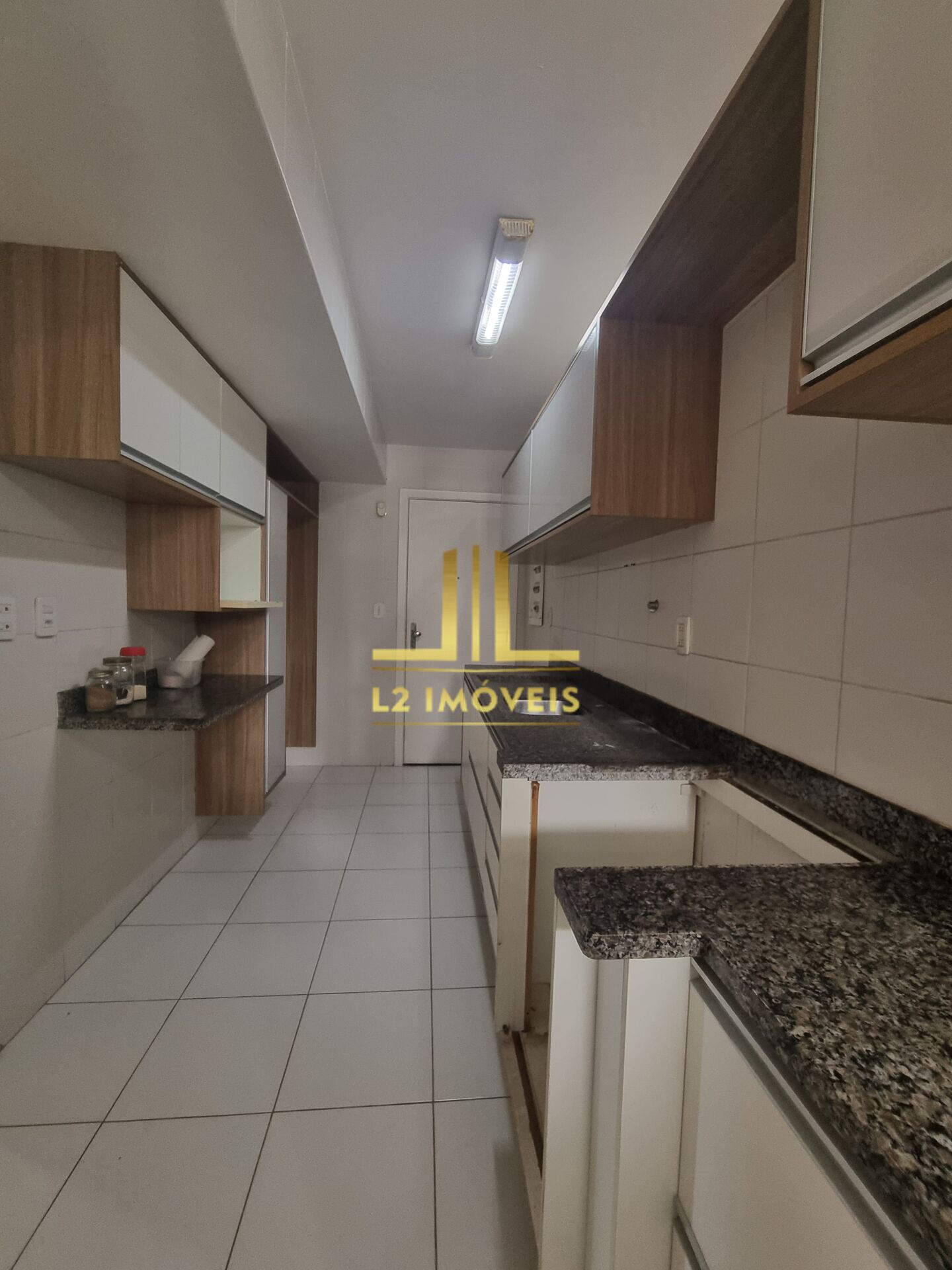 Apartamento à venda com 3 quartos, 95m² - Foto 14