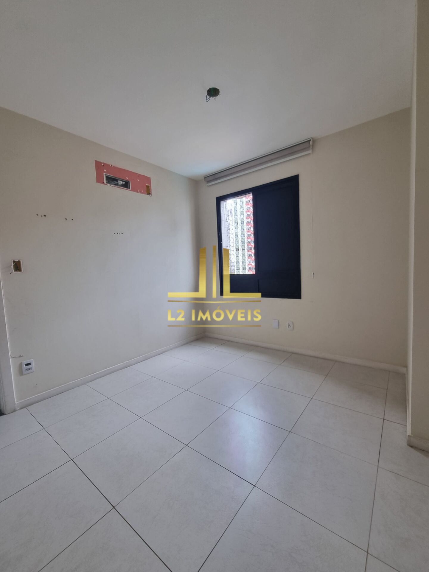 Apartamento à venda com 3 quartos, 95m² - Foto 11