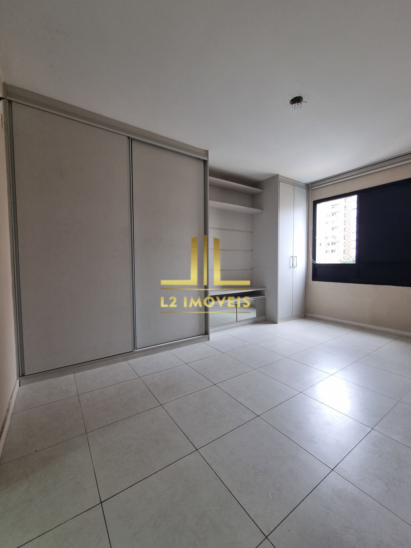 Apartamento à venda com 3 quartos, 95m² - Foto 8