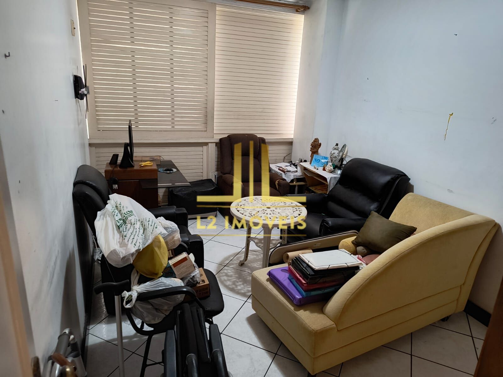 Apartamento à venda com 3 quartos, 200m² - Foto 7