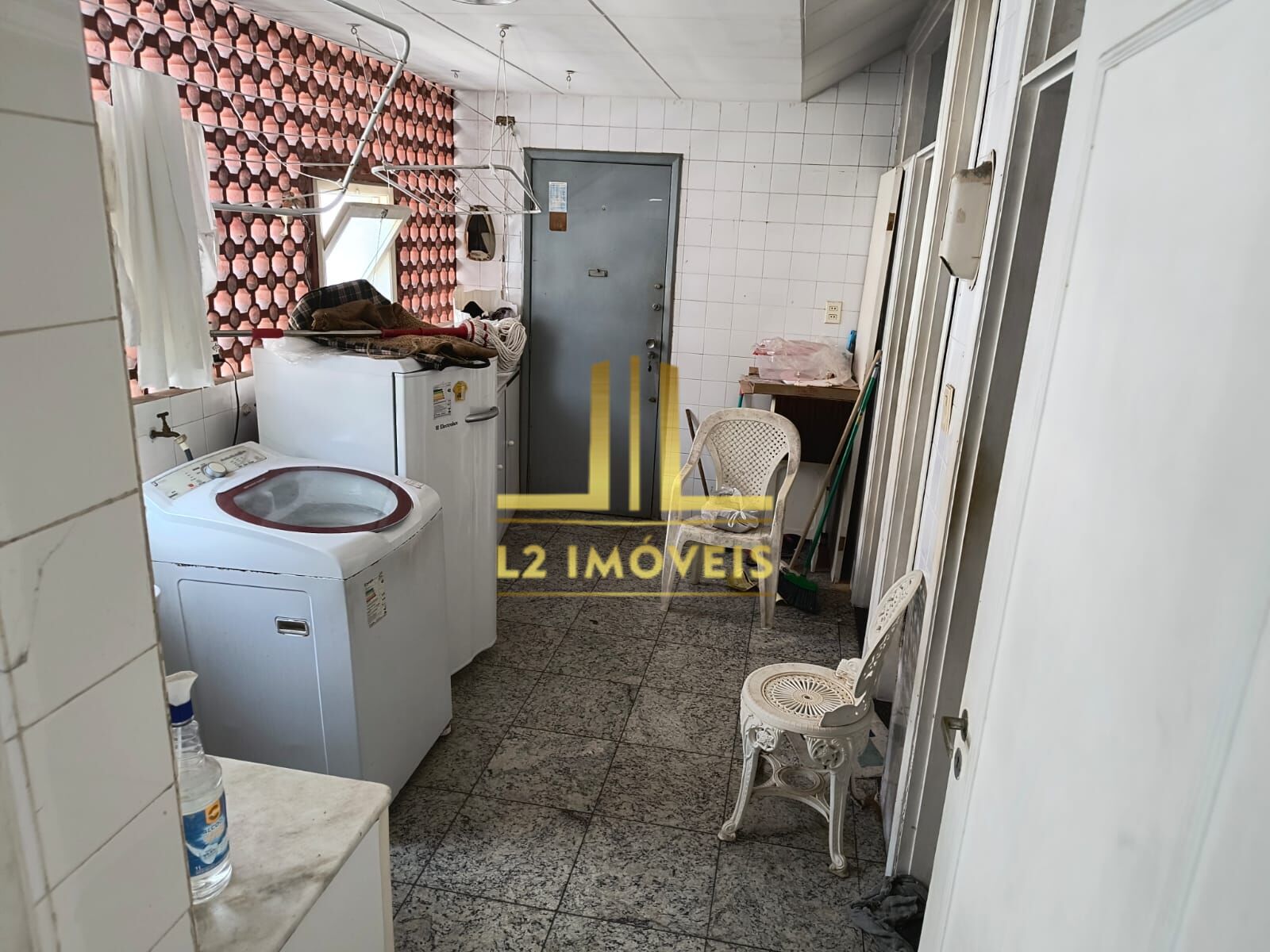 Apartamento à venda com 3 quartos, 200m² - Foto 19