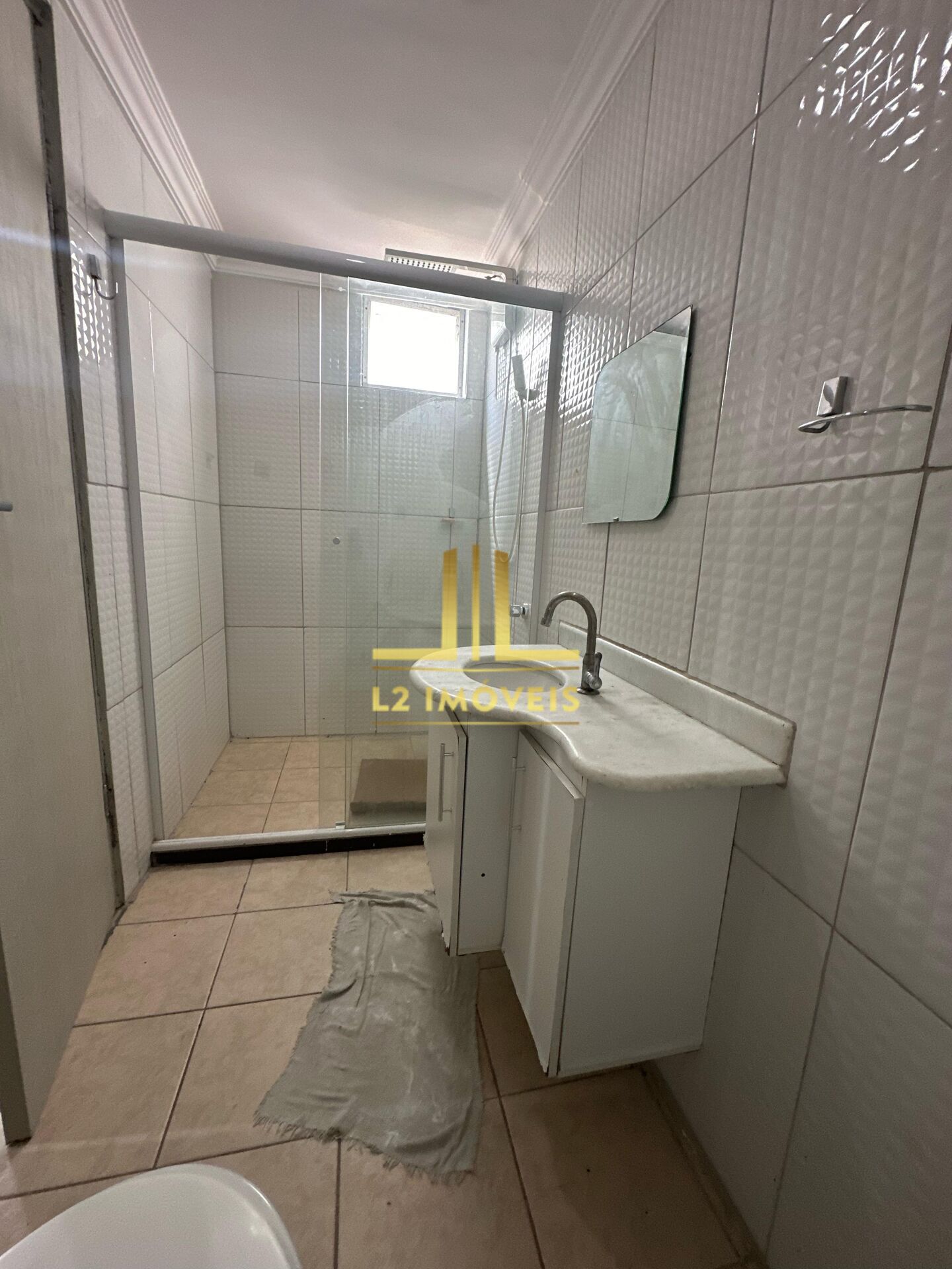Apartamento - Caminho das árvores