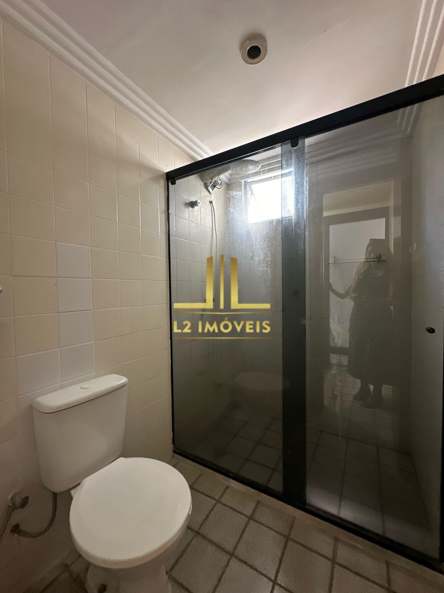 Apartamento - Caminho das árvores