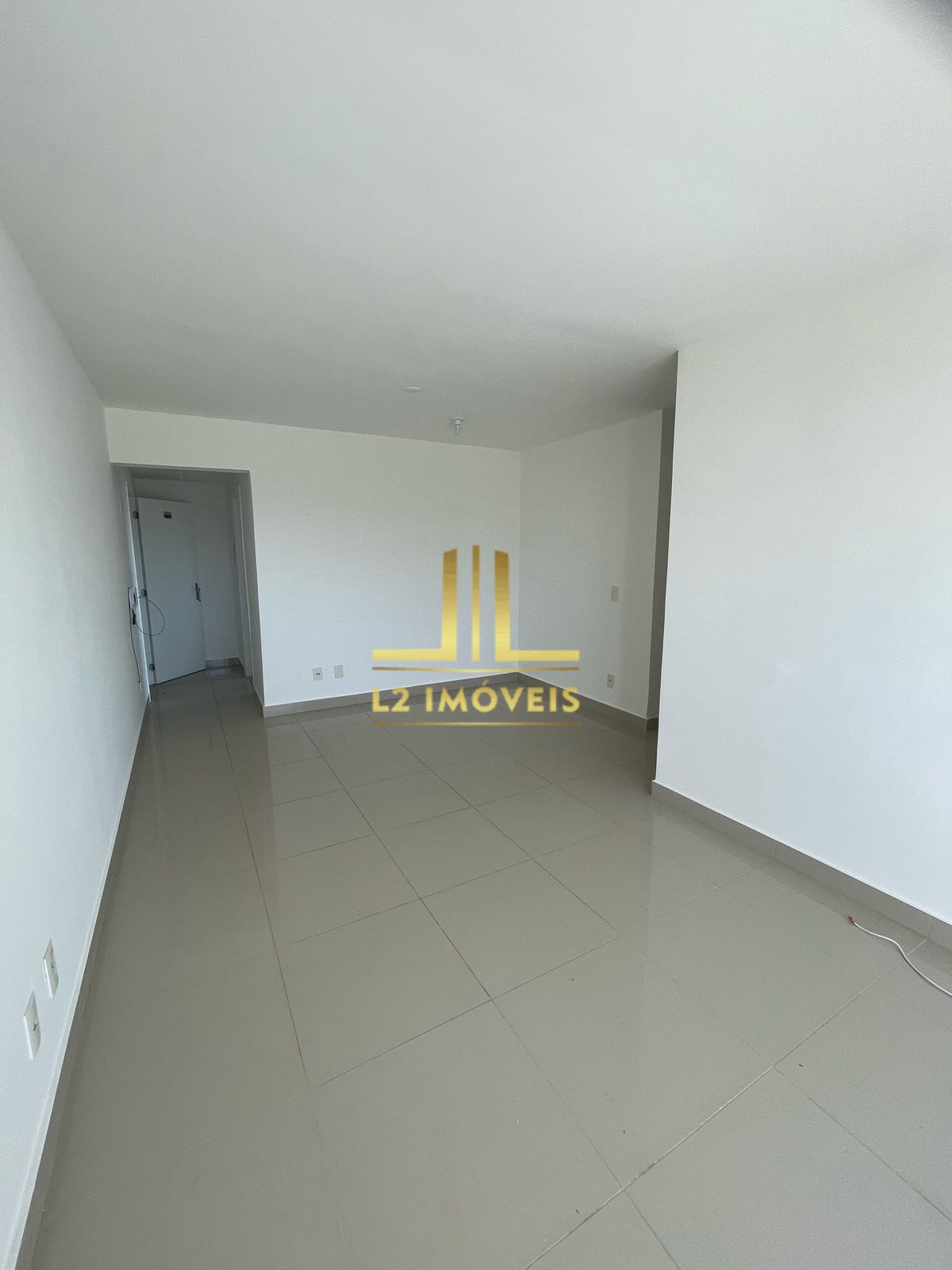 Apartamento à venda com 3 quartos, 81m² - Foto 3