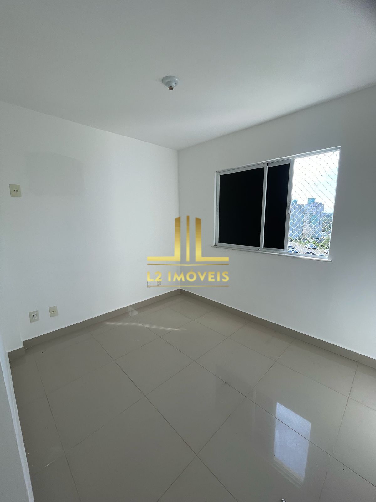 Apartamento à venda com 3 quartos, 81m² - Foto 7