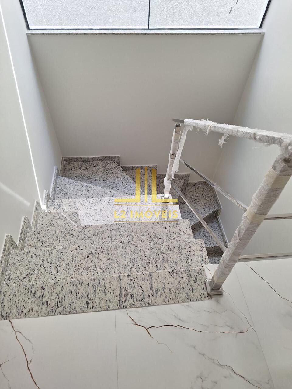 Casa à venda com 4 quartos, 170m² - Foto 28