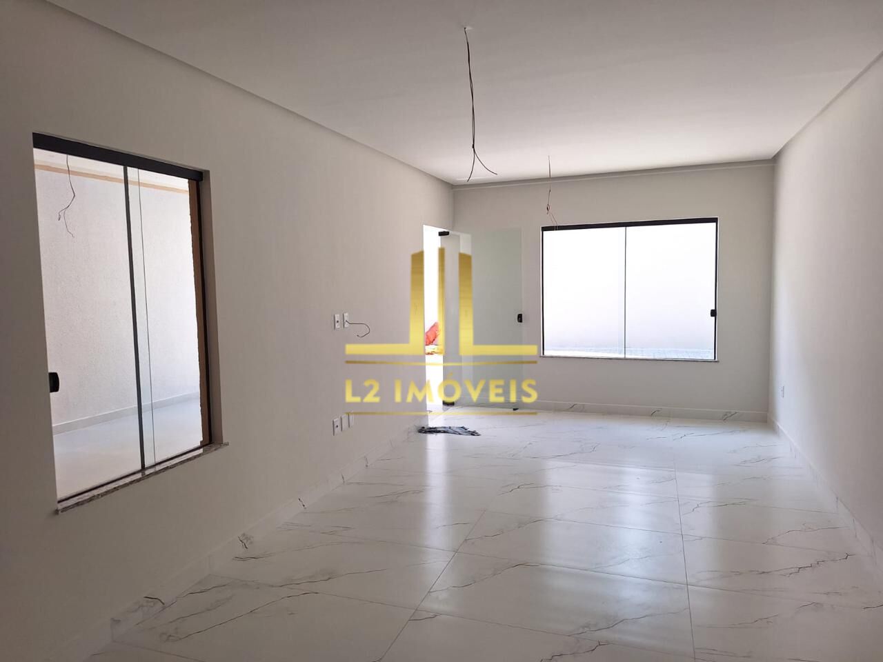 Casa à venda com 4 quartos, 170m² - Foto 17