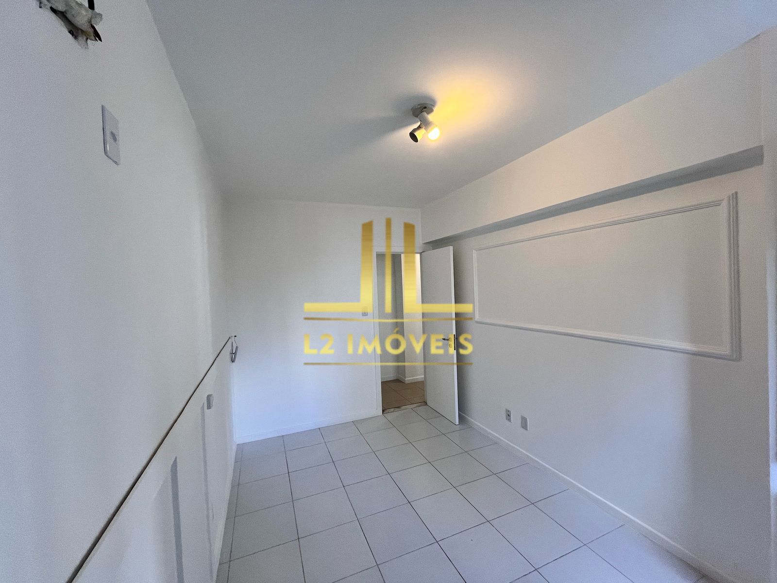 Apartamento à venda com 3 quartos, 112m² - Foto 4