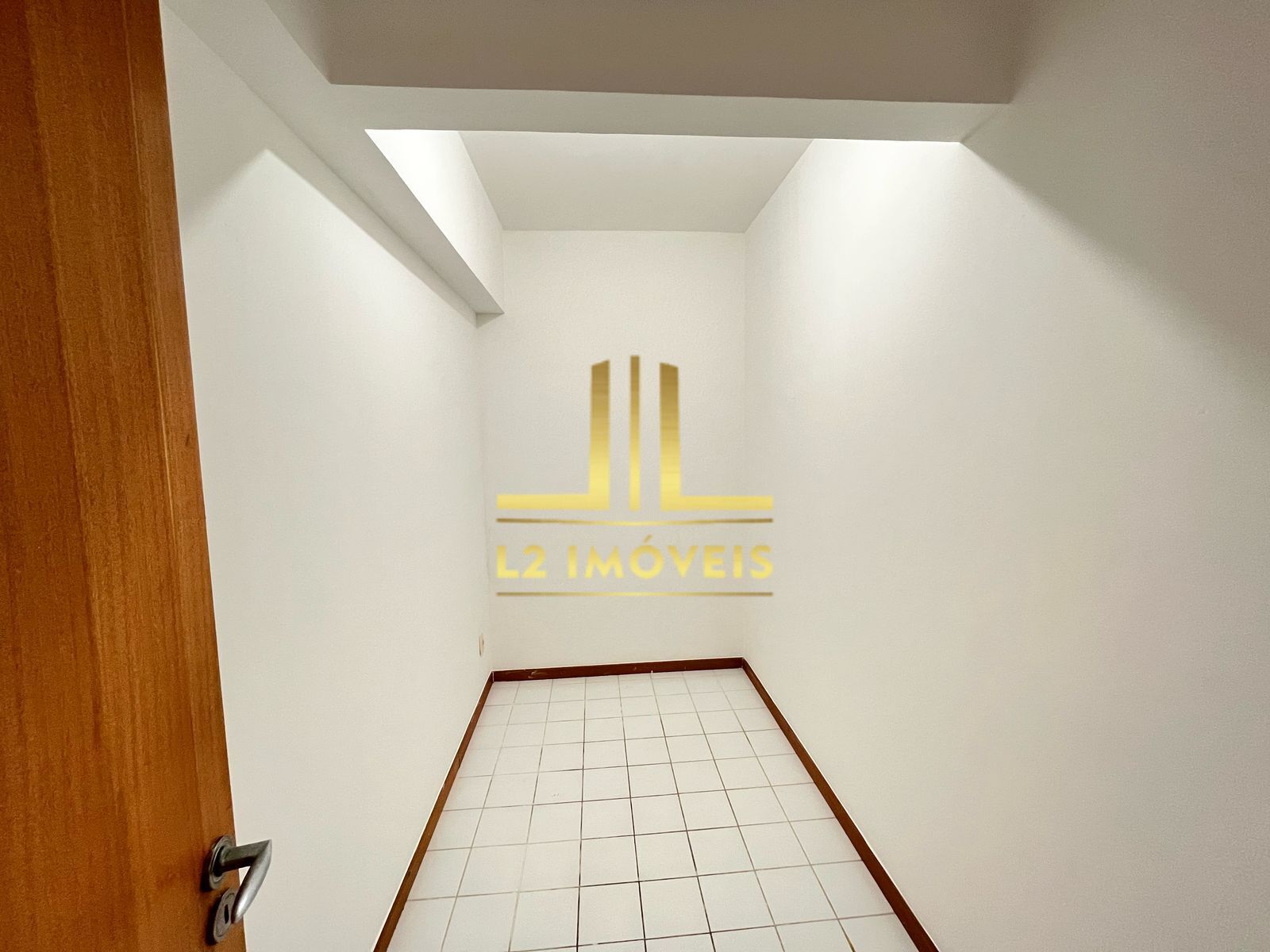 Apartamento à venda com 3 quartos, 112m² - Foto 8