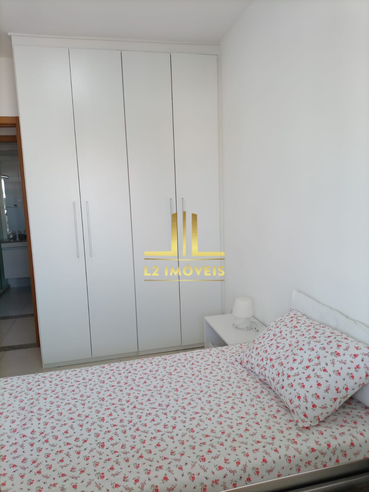 Apartamento à venda com 2 quartos, 78m² - Foto 12