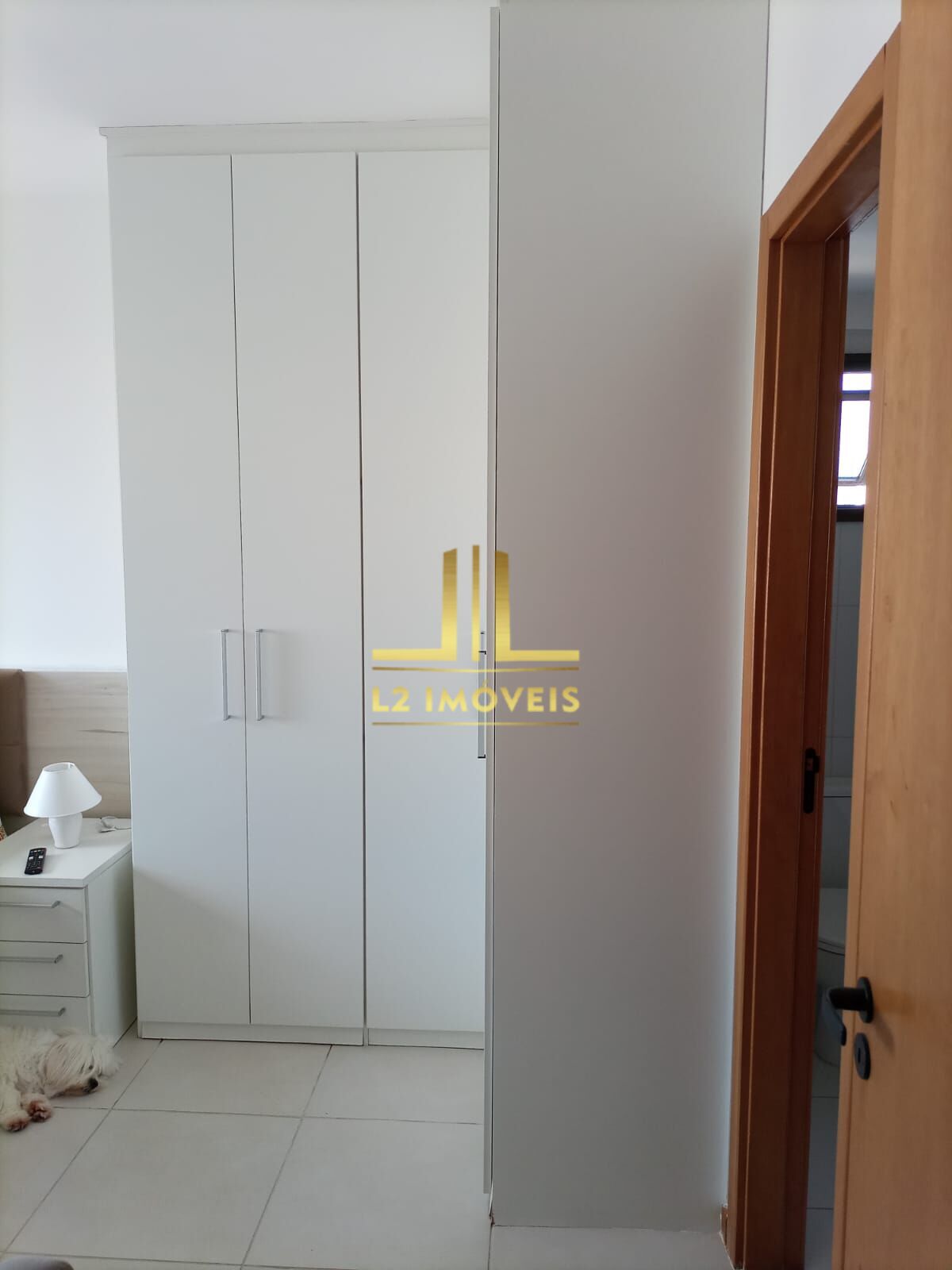 Apartamento à venda com 2 quartos, 78m² - Foto 11