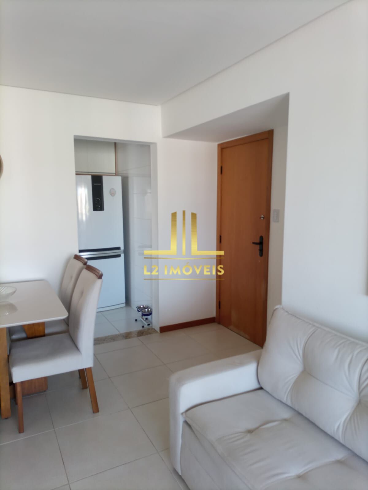 Apartamento à venda com 2 quartos, 78m² - Foto 1