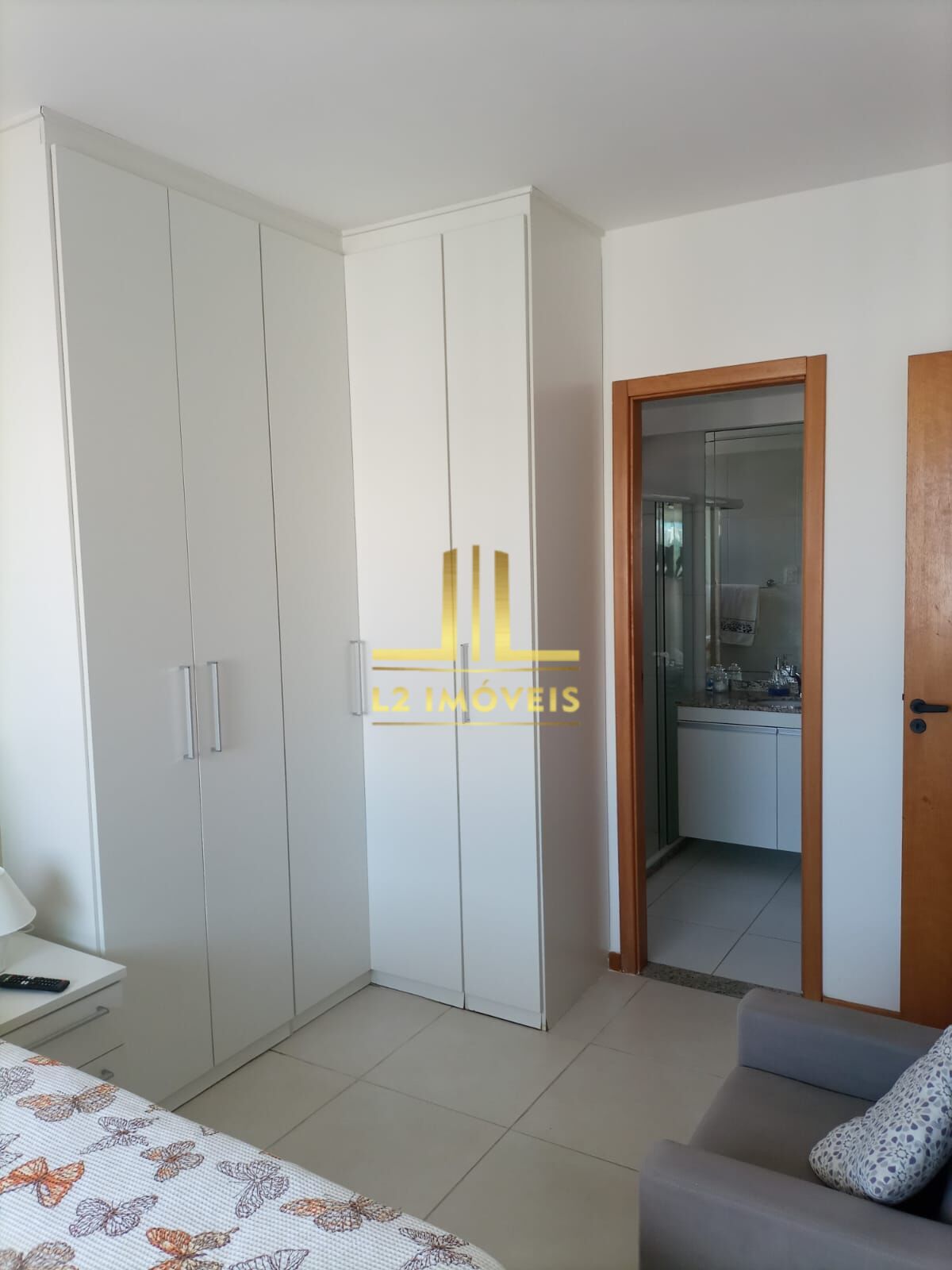 Apartamento à venda com 2 quartos, 78m² - Foto 9