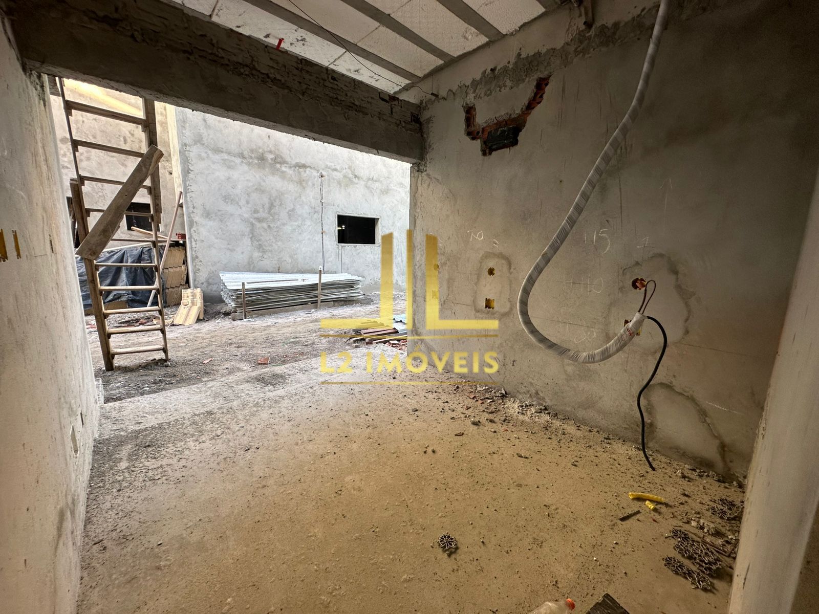 Apartamento à venda com 3 quartos, 136m² - Foto 10