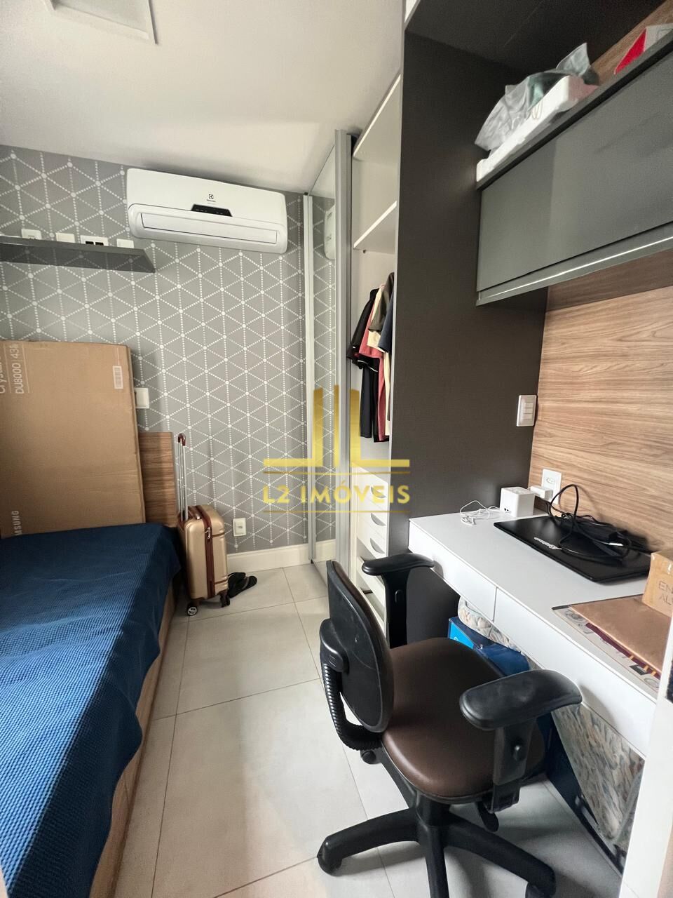 Apartamento à venda com 3 quartos, 80m² - Foto 7