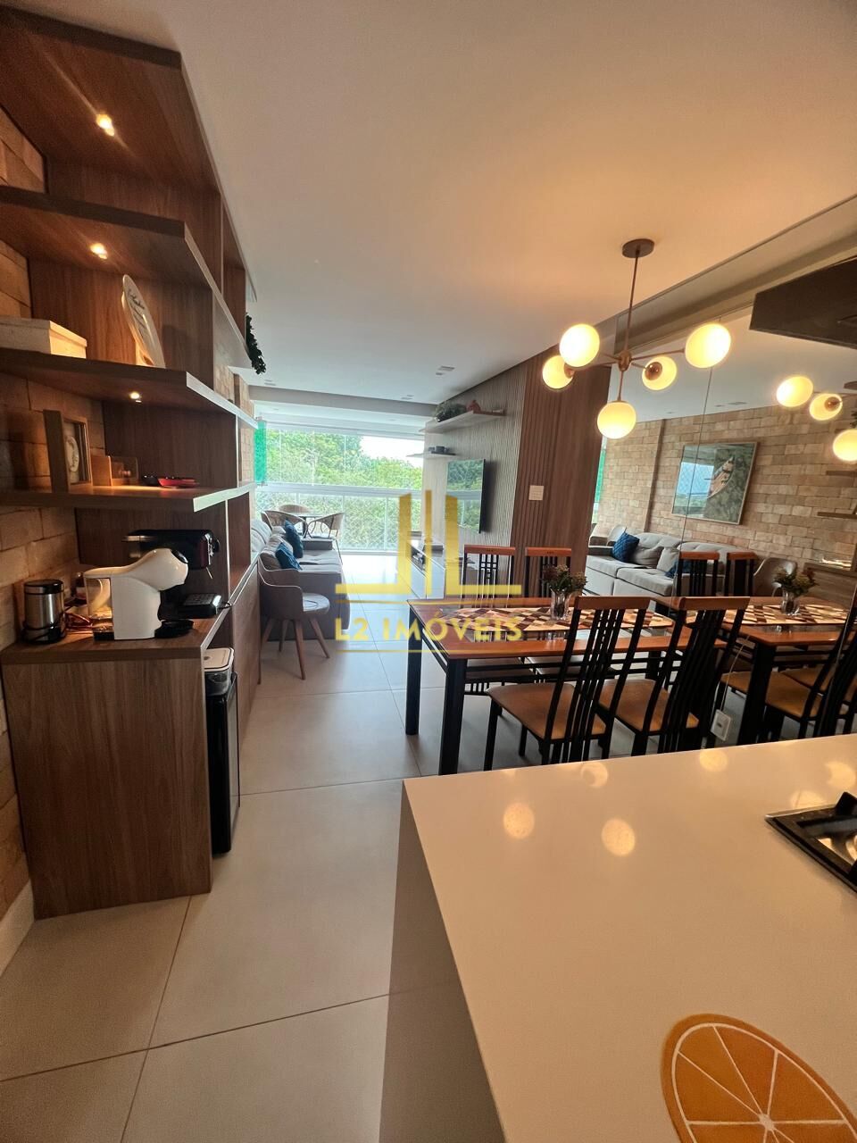 Apartamento à venda com 3 quartos, 80m² - Foto 2