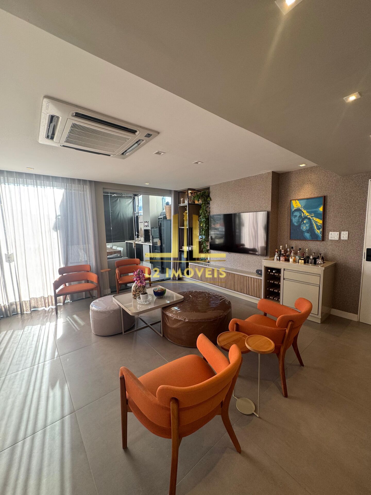Cobertura à venda com 2 quartos, 140m² - Foto 2