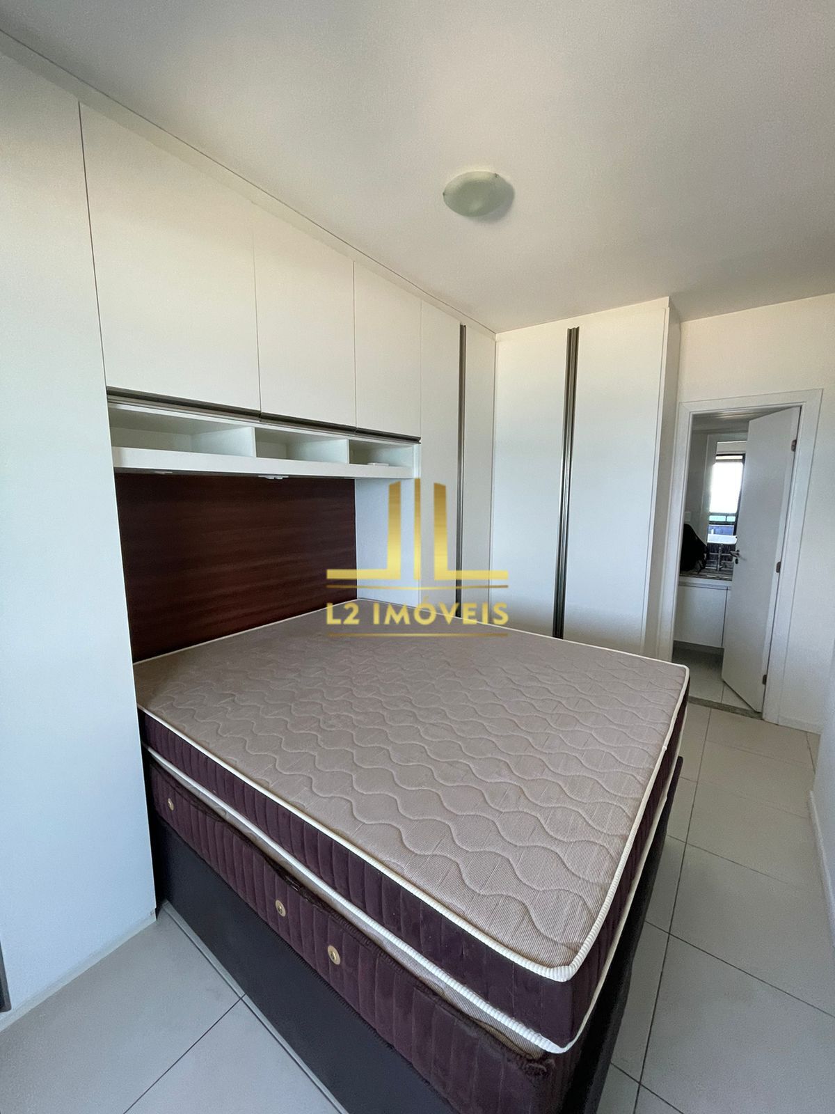 Apartamento à venda com 2 quartos, 71m² - Foto 15