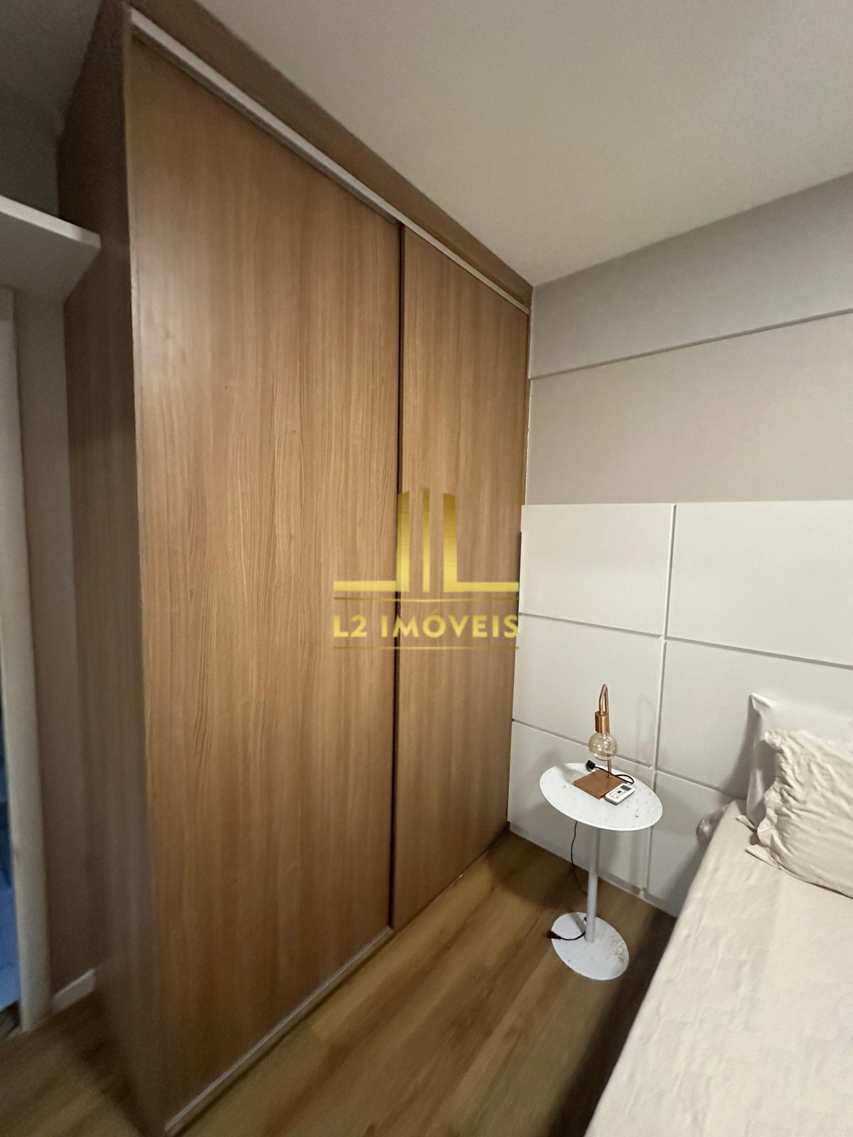 Apartamento à venda com 2 quartos, 70m² - Foto 15