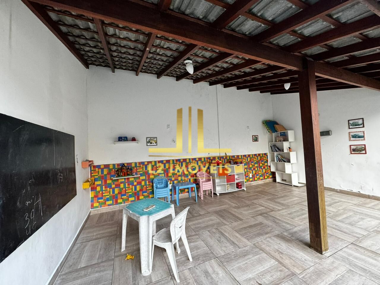 Casa à venda com 4 quartos, 108m² - Foto 21