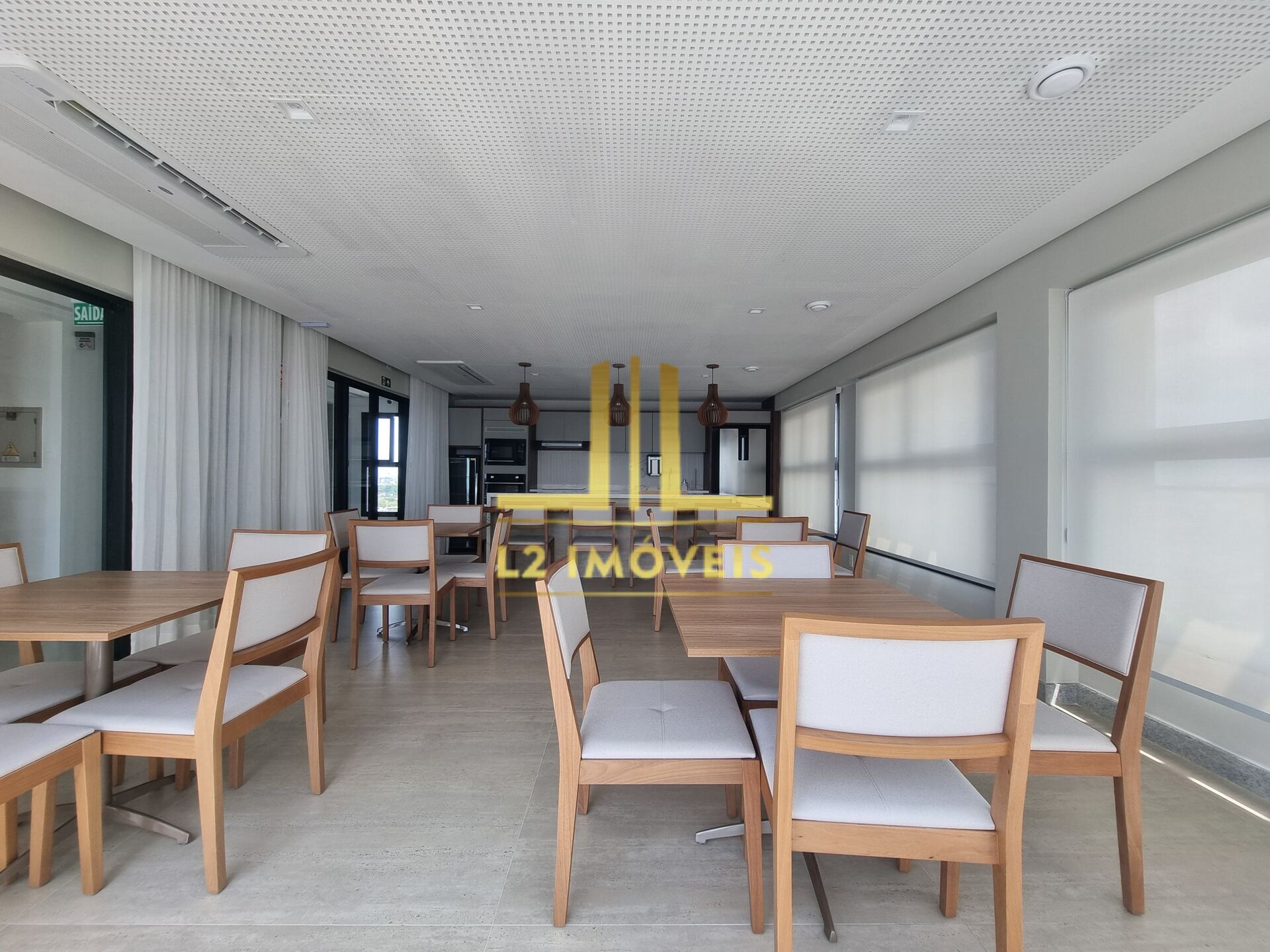 Apartamento - Caminho das árvores