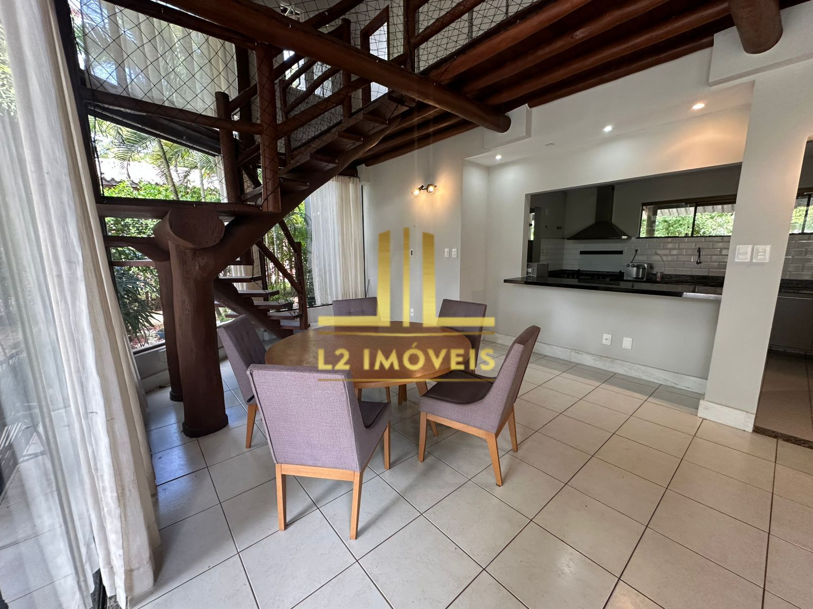 Casa à venda com 4 quartos, 260m² - Foto 10