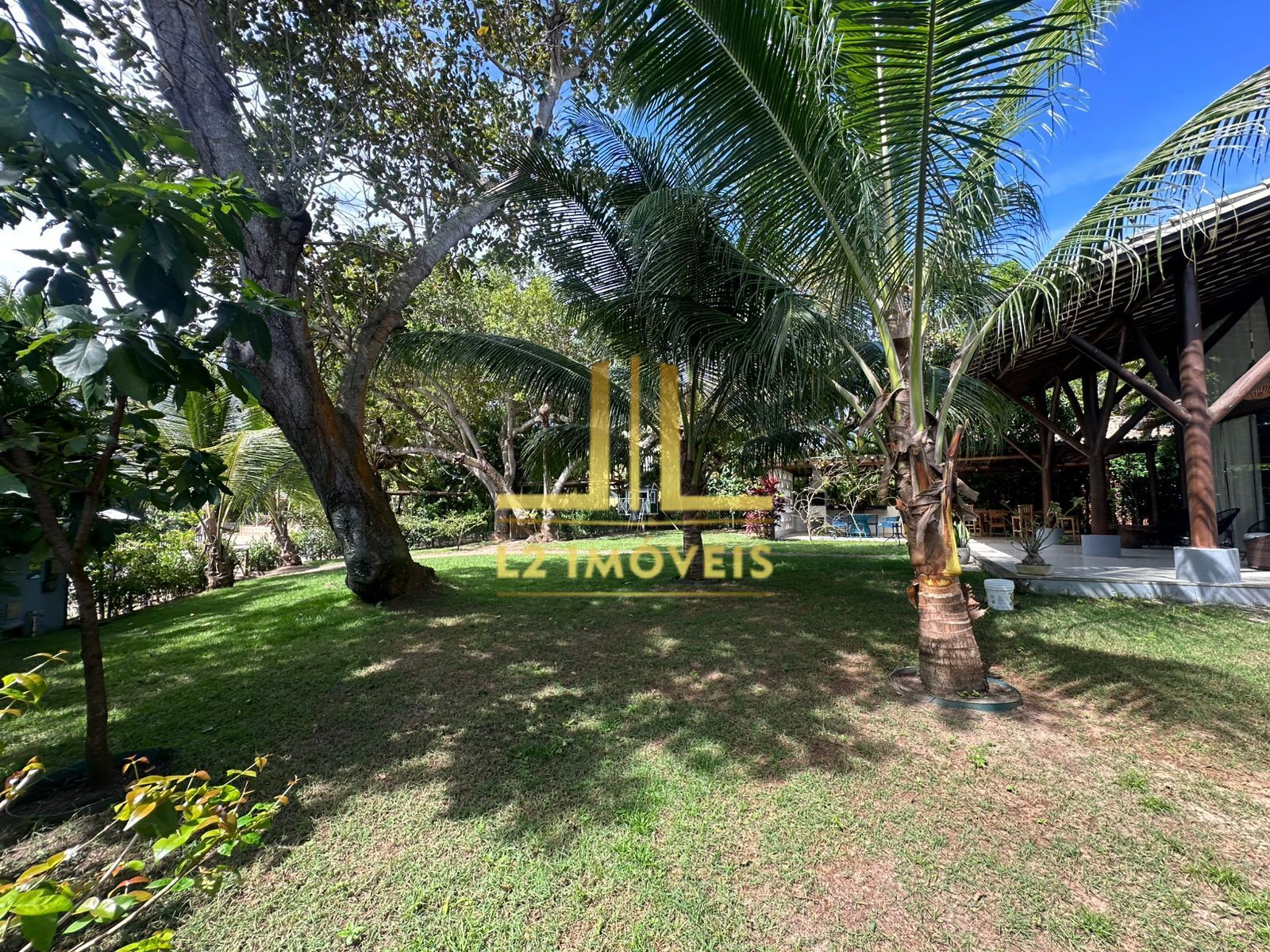 Casa à venda com 4 quartos, 260m² - Foto 8
