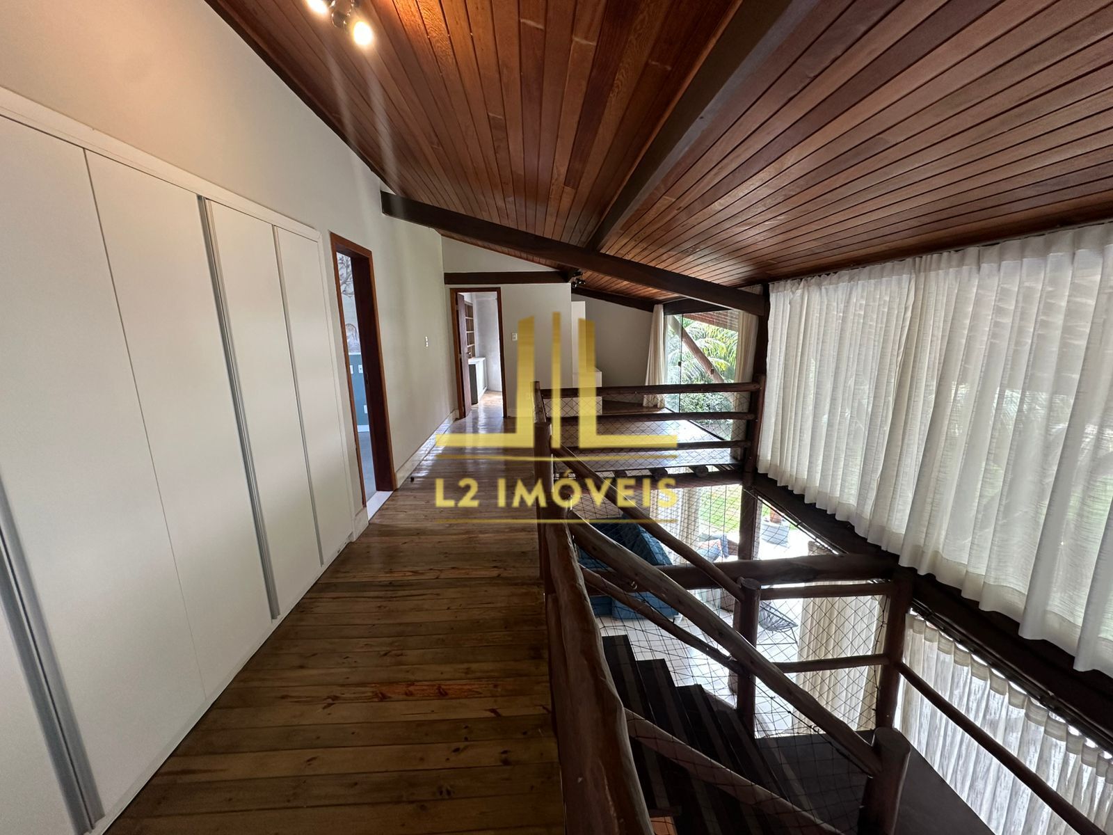 Casa à venda com 4 quartos, 260m² - Foto 25