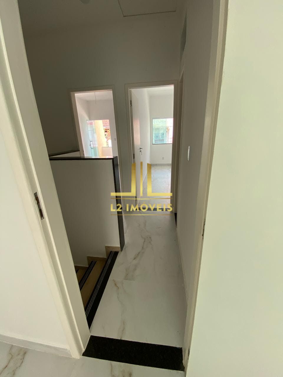 Casa à venda com 4 quartos, 120m² - Foto 10