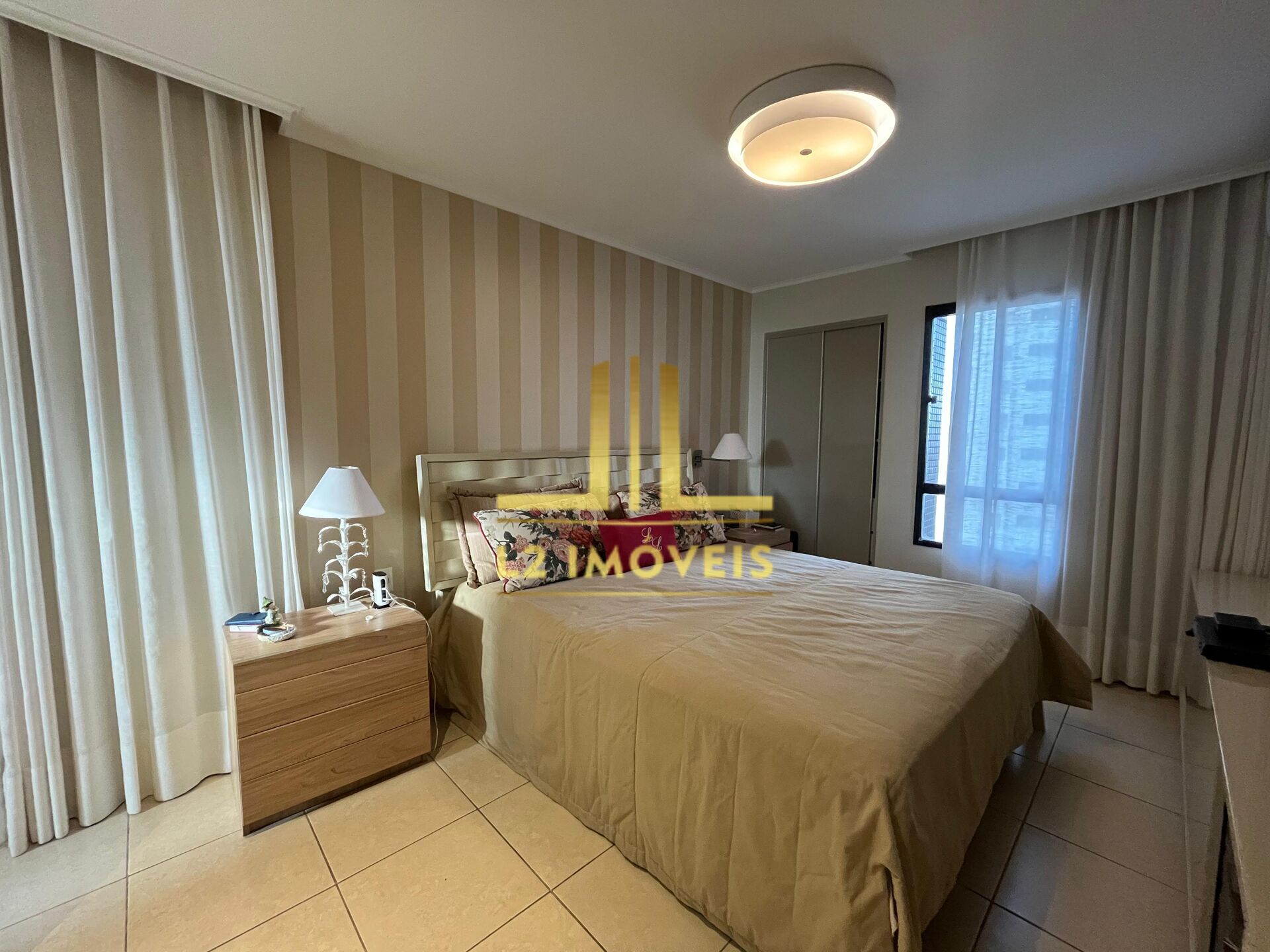 Apartamento, 4 quartos, 197 m² - Foto 12