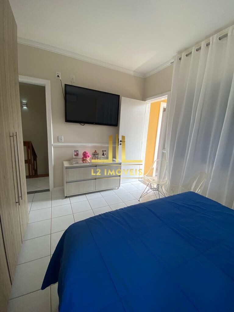 Casa à venda com 3 quartos, 210m² - Foto 19