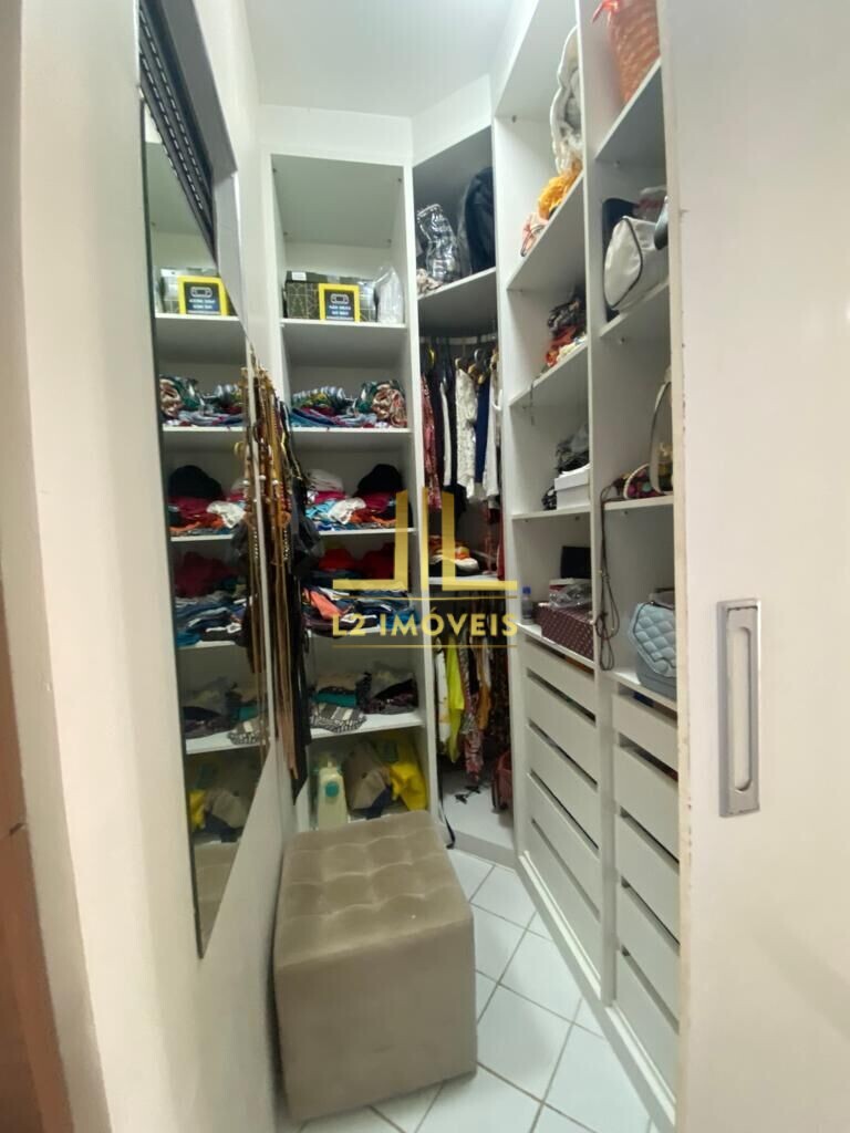 Casa à venda com 3 quartos, 210m² - Foto 11