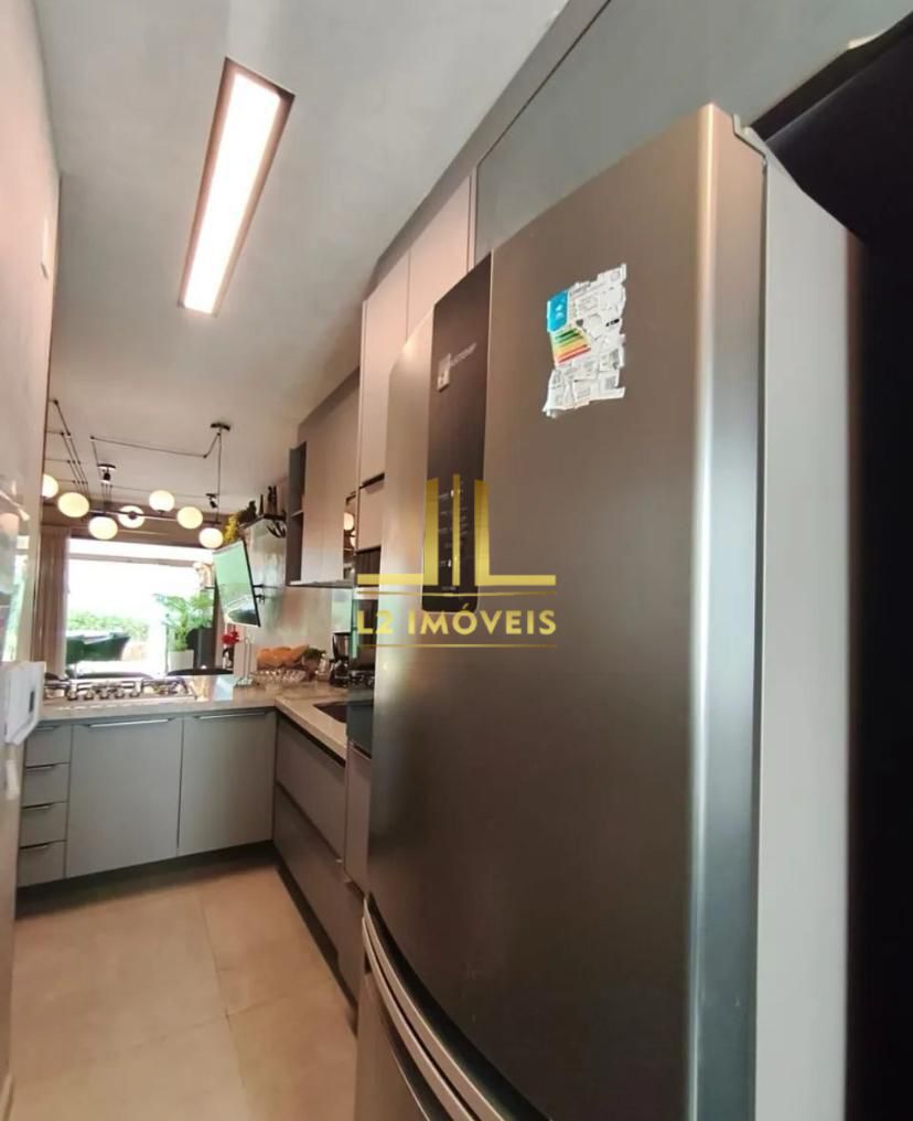Casa à venda com 3 quartos, 120m² - Foto 9