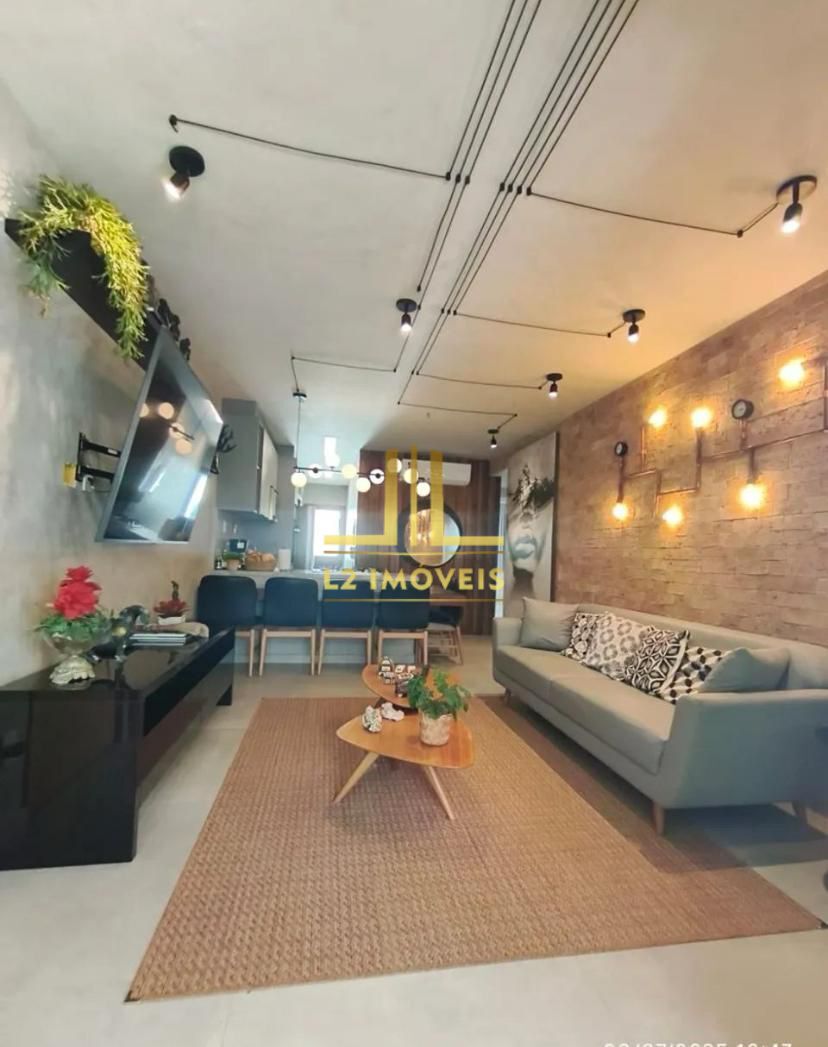 Casa à venda com 3 quartos, 120m² - Foto 1