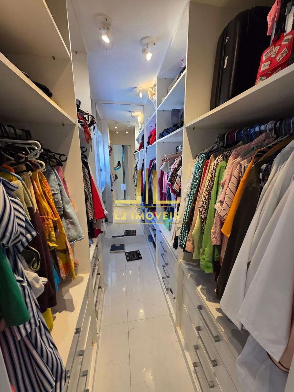 Apartamento à venda com 2 quartos, 92m² - Foto 20
