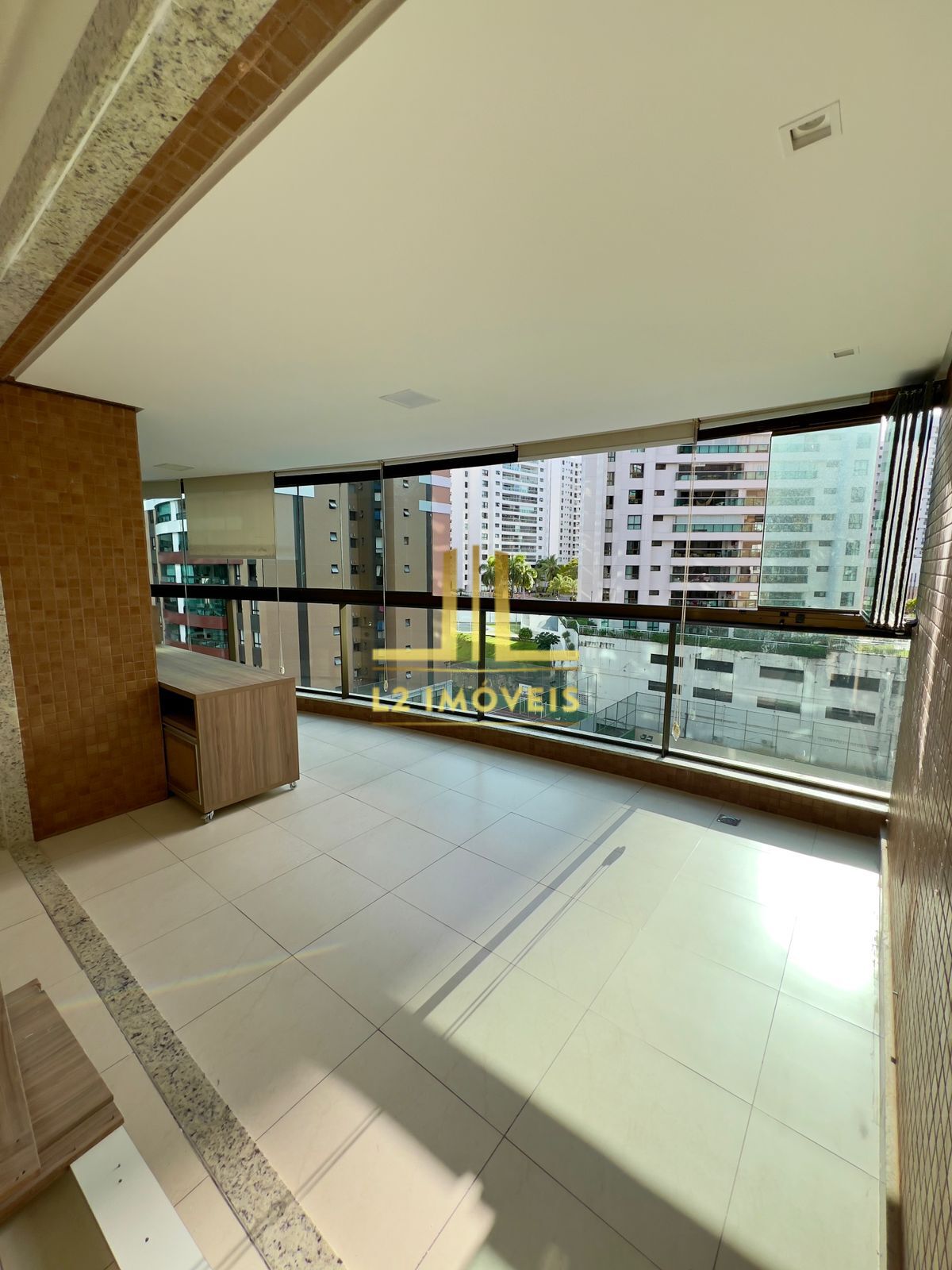 Apartamento à venda com 3 quartos, 143m² - Foto 5