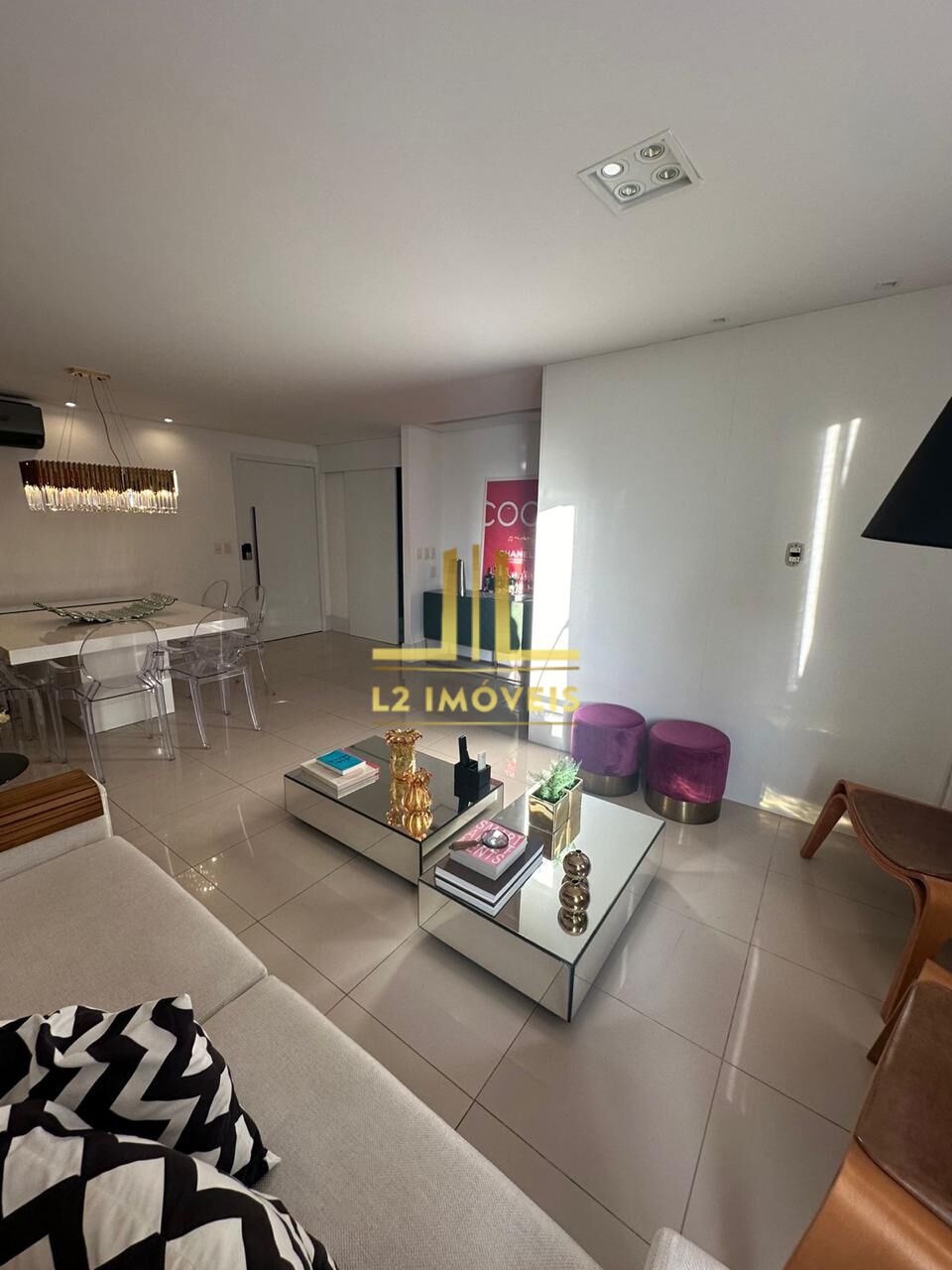 Apartamento à venda com 2 quartos, 98m² - Foto 9