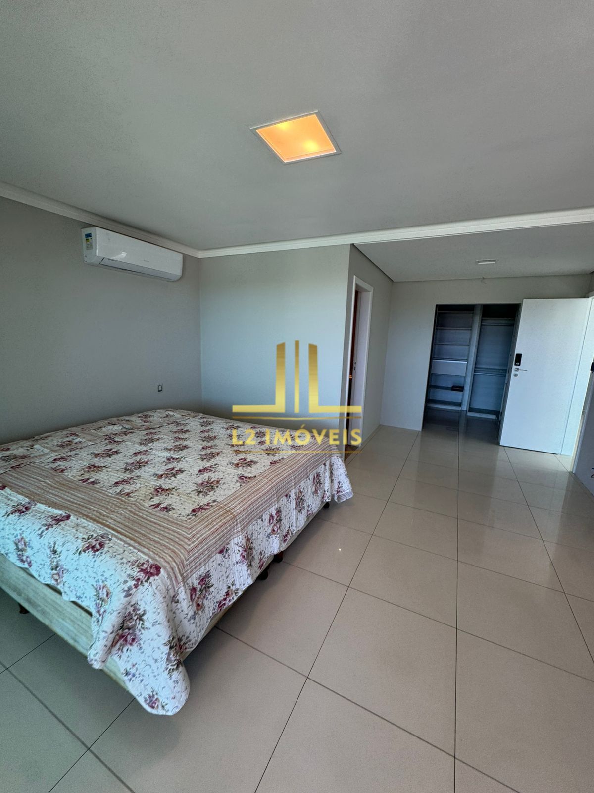 Casa para alugar com 4 quartos, 424m² - Foto 24