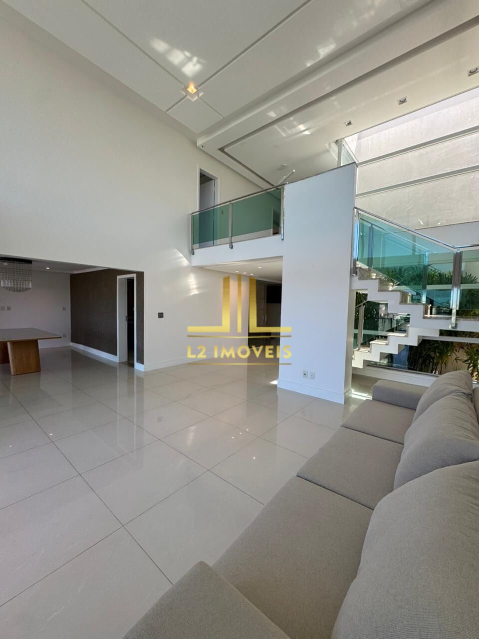 Casa para alugar com 4 quartos, 424m² - Foto 12