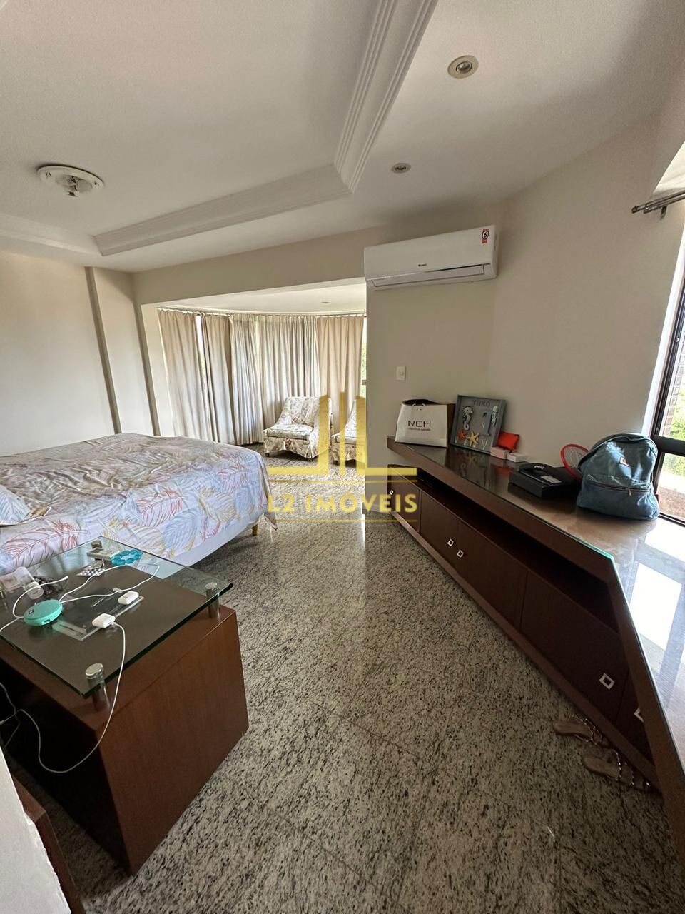 Apartamento à venda com 4 quartos, 255m² - Foto 8