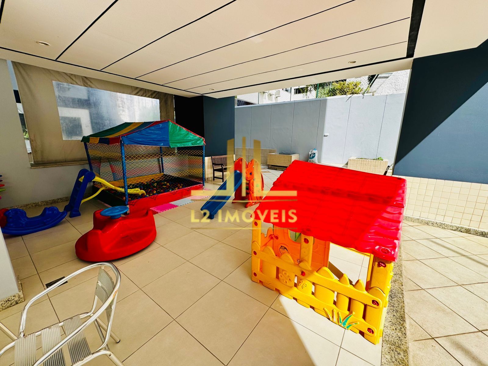 Apartamento à venda com 3 quartos, 124m² - Foto 21