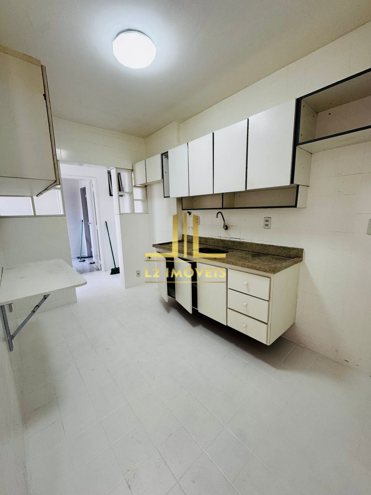 Apartamento à venda com 3 quartos, 124m² - Foto 11