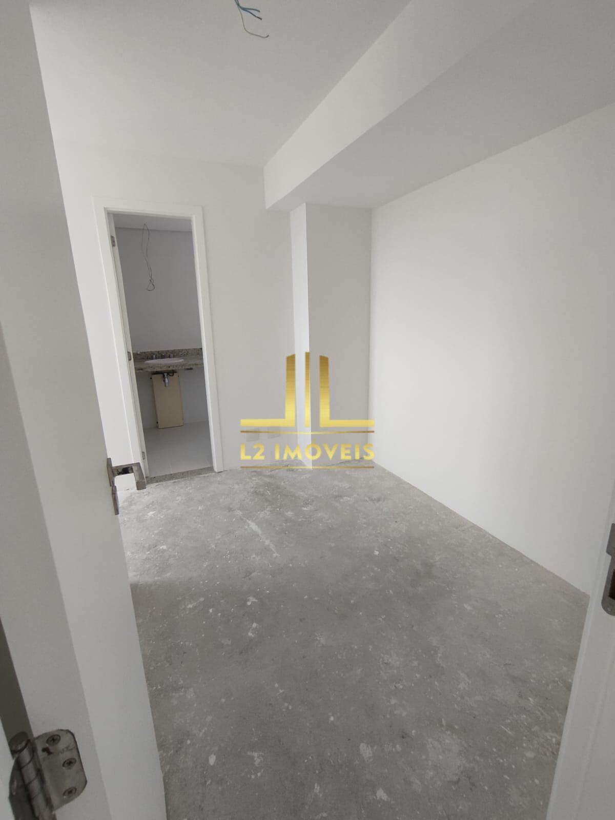 Apartamento à venda com 3 quartos, 134m² - Foto 9