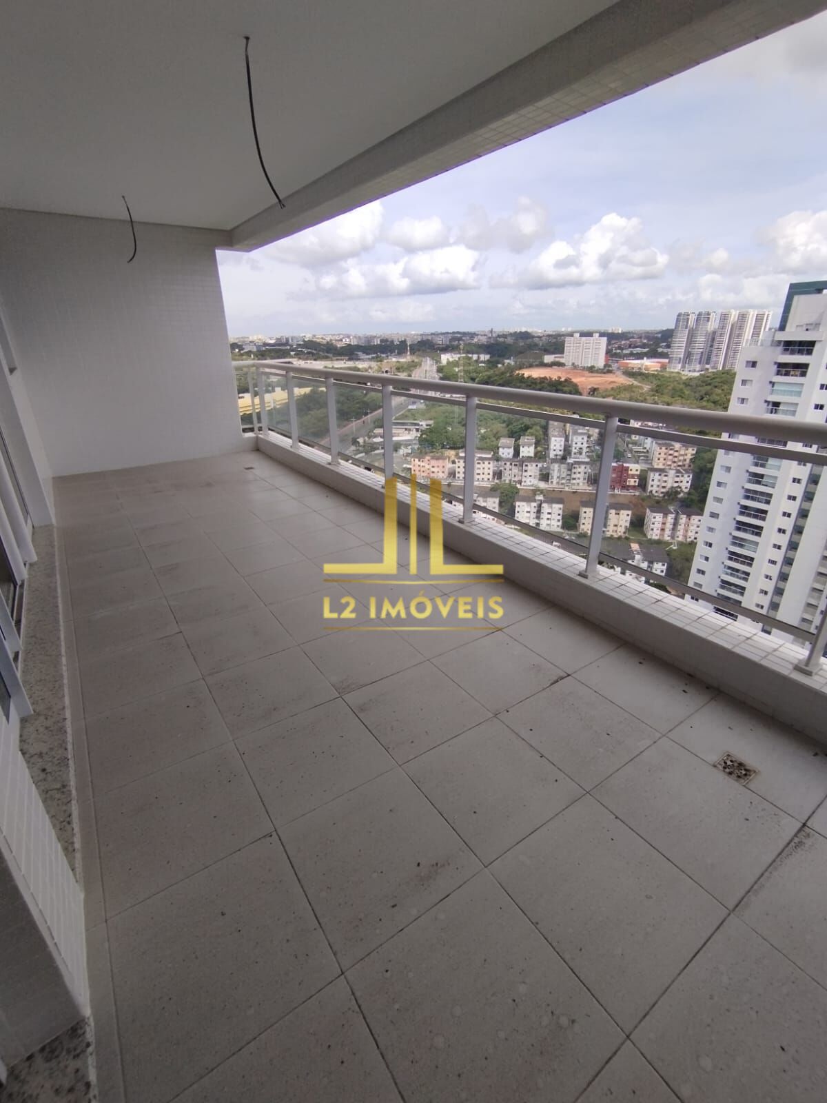 Apartamento à venda com 3 quartos, 134m² - Foto 3