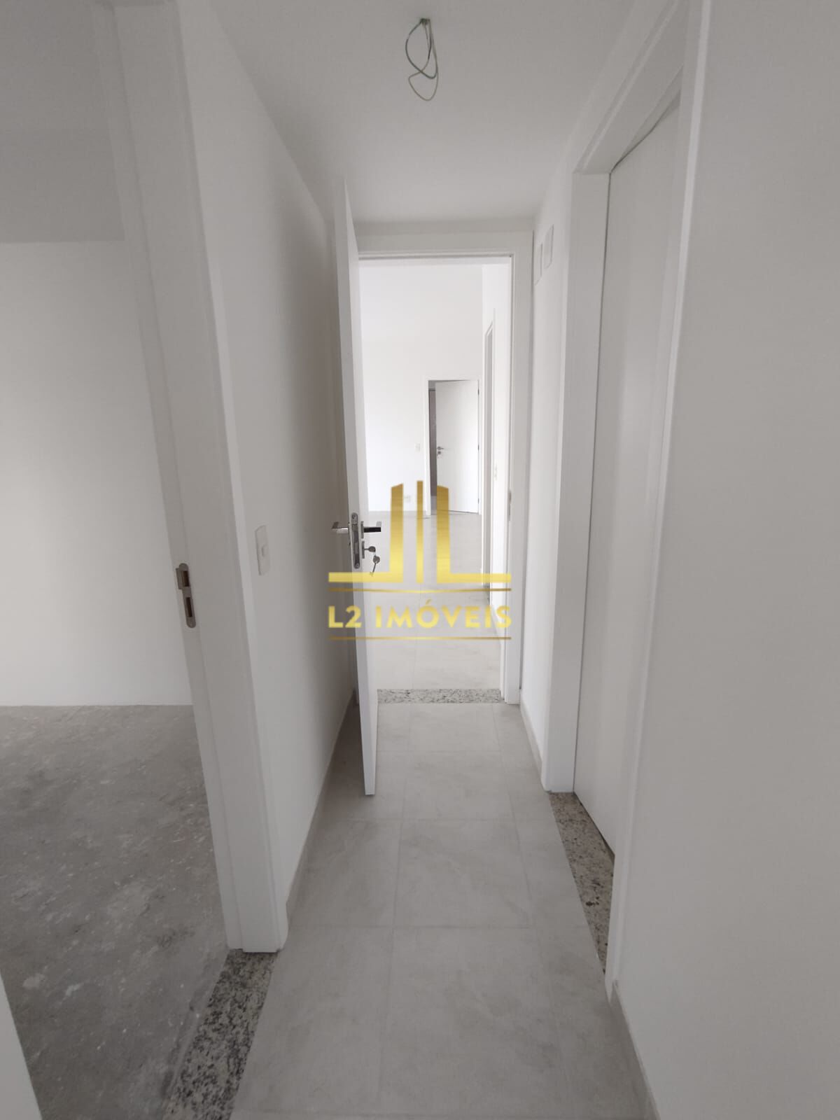 Apartamento à venda com 3 quartos, 134m² - Foto 11