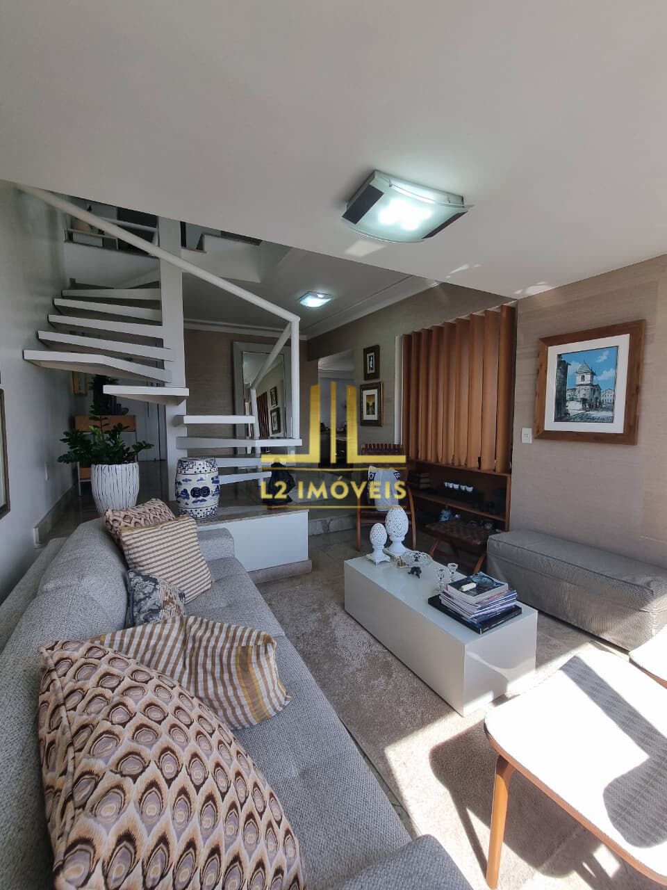 Cobertura à venda com 3 quartos, 269m² - Foto 1