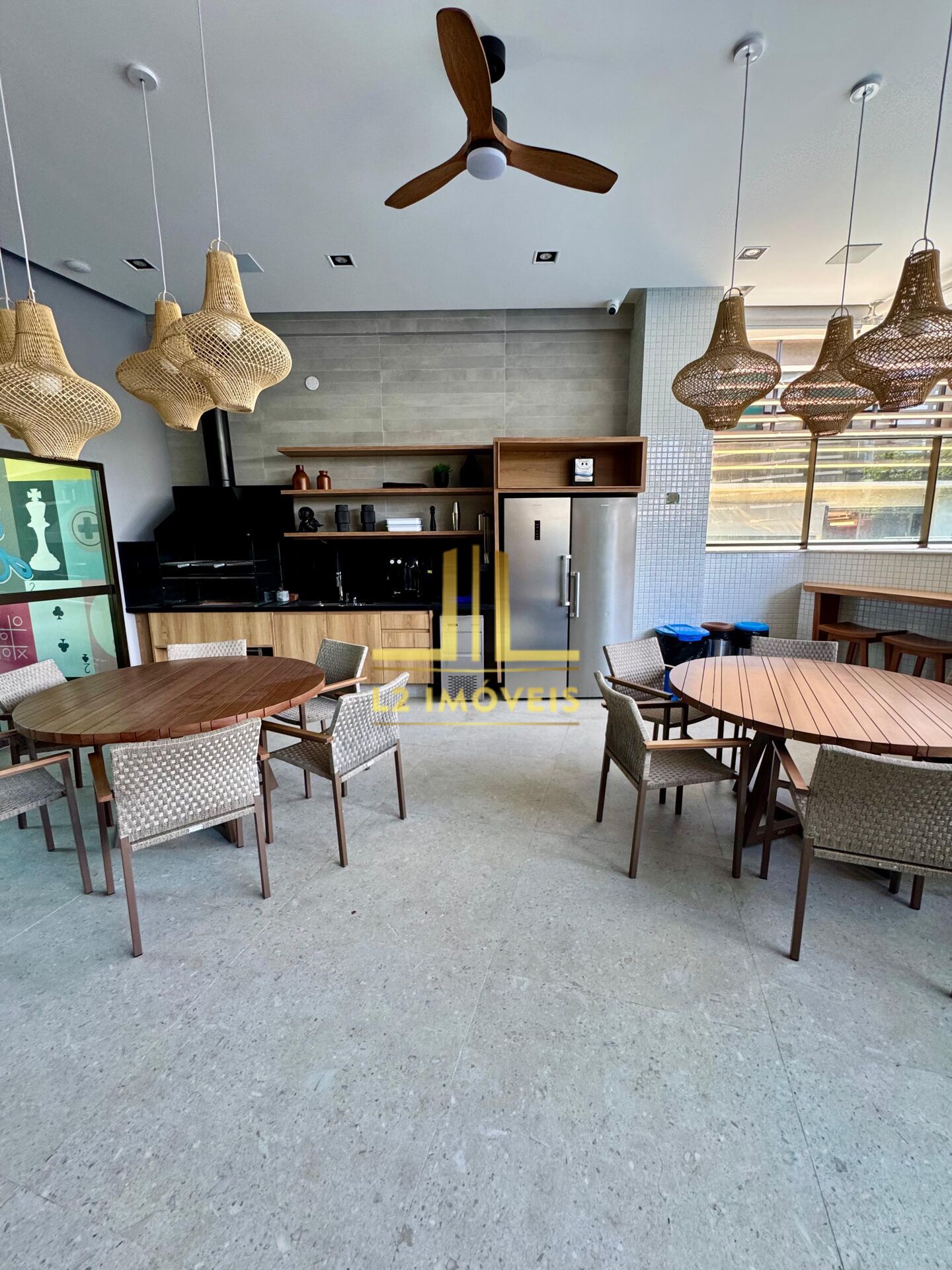 Apartamento à venda com 4 quartos, 210m² - Foto 13