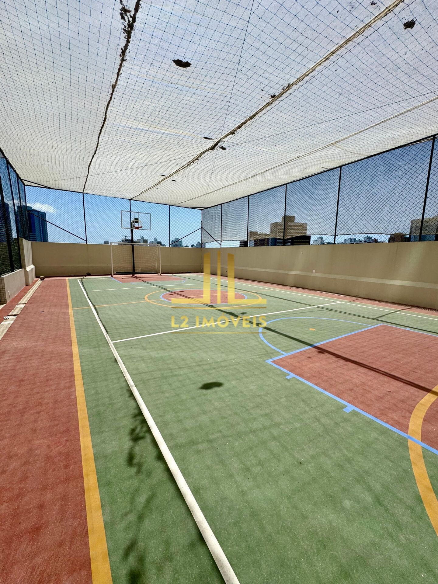 Apartamento à venda com 4 quartos, 210m² - Foto 18