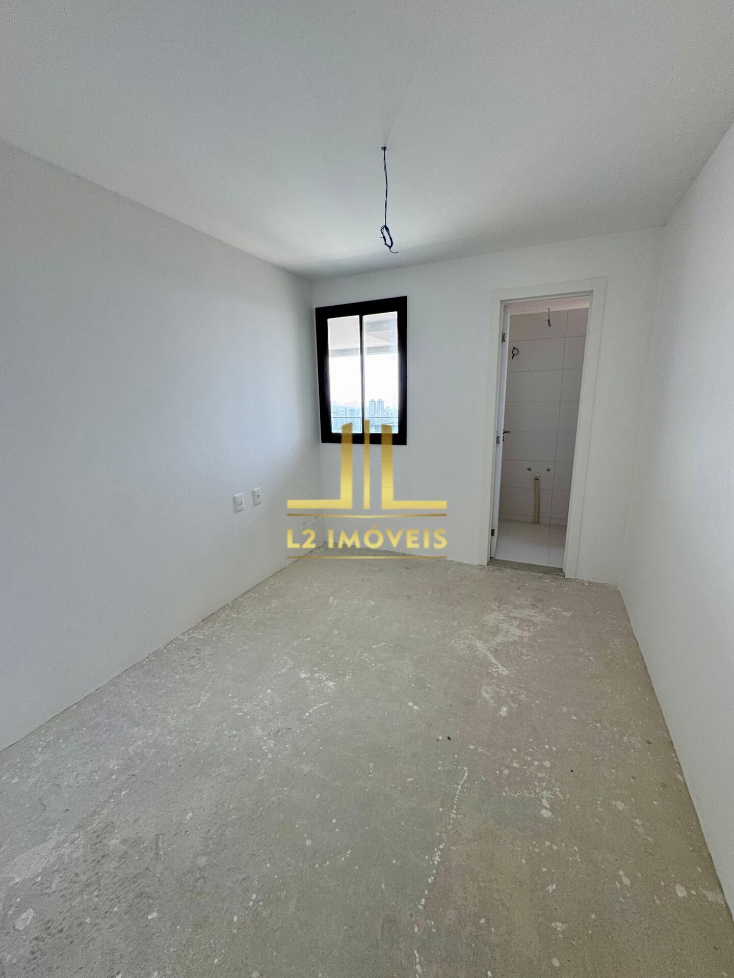 Apartamento à venda com 4 quartos, 210m² - Foto 5