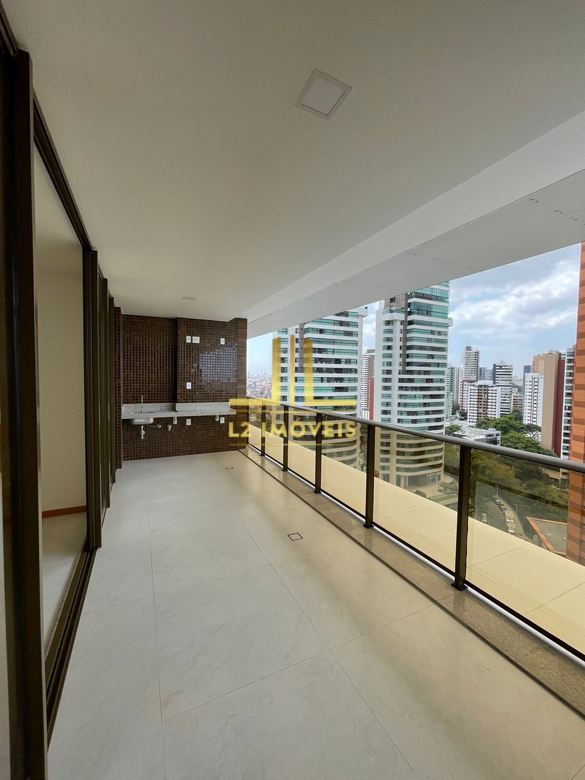 Apartamento à venda com 4 quartos, 171m² - Foto 9